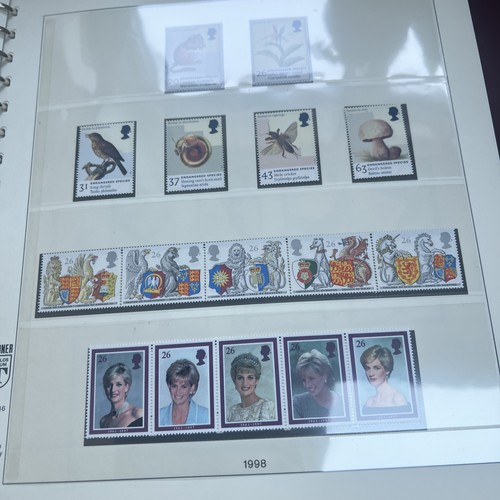 Lindner stamp album british - stamp,